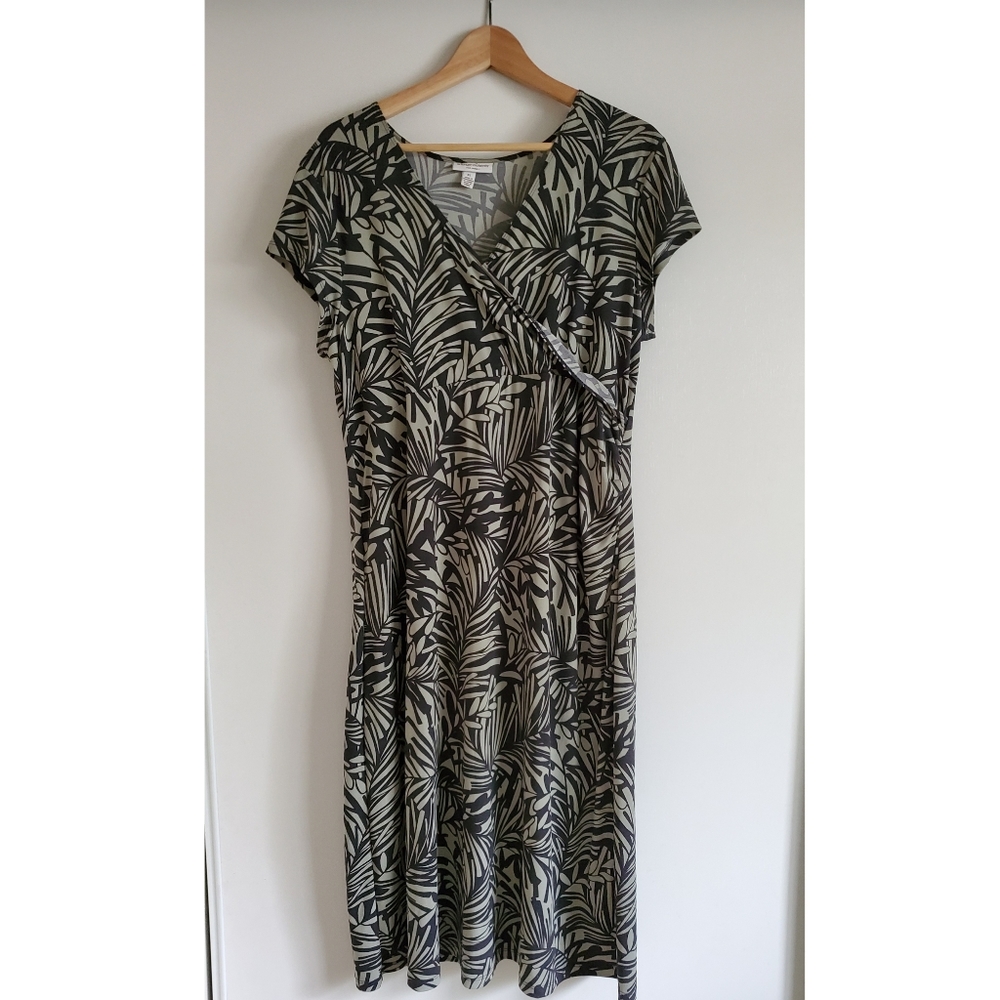 Liz Lange for Target Jungle Maternity  Dress | XL